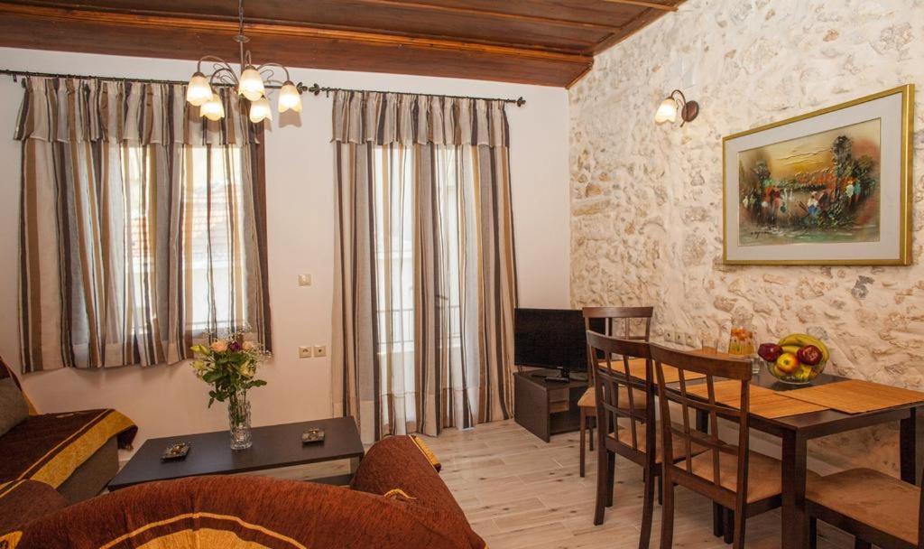 Argyro House I Apartment Rethymno  Bagian luar foto